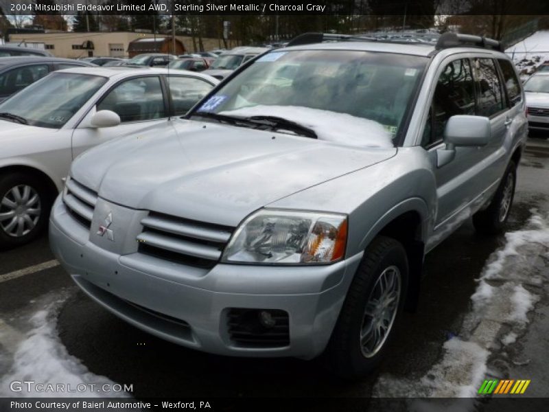 Sterling Silver Metallic / Charcoal Gray 2004 Mitsubishi Endeavor Limited AWD