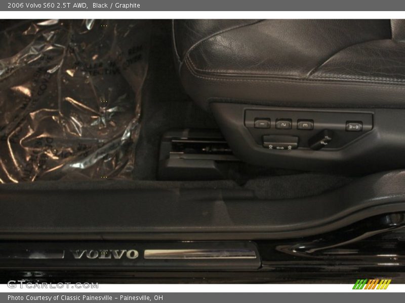 Black / Graphite 2006 Volvo S60 2.5T AWD
