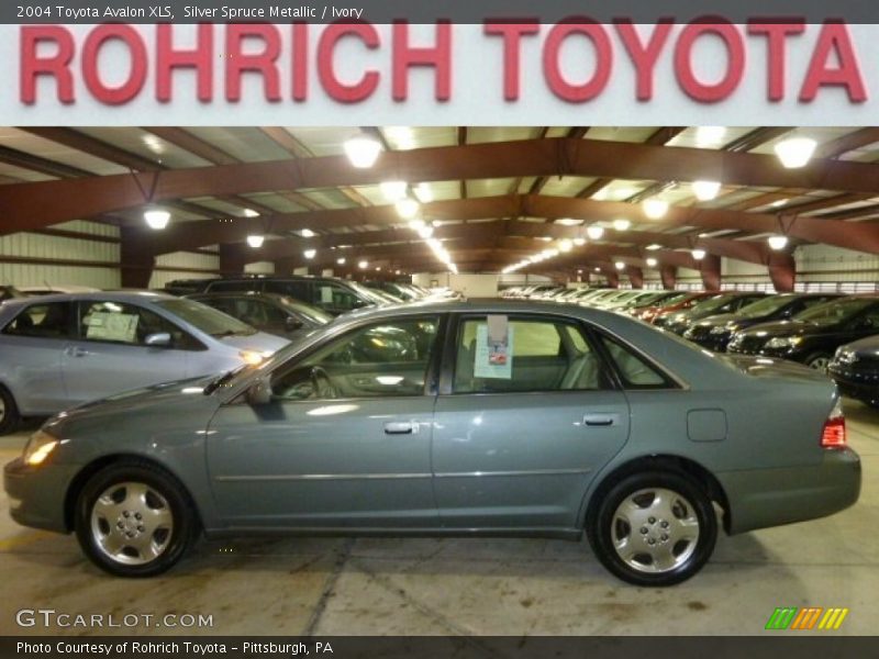 Silver Spruce Metallic / Ivory 2004 Toyota Avalon XLS