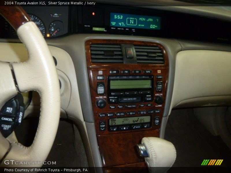 Silver Spruce Metallic / Ivory 2004 Toyota Avalon XLS