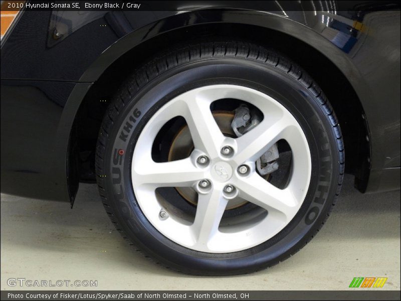  2010 Sonata SE Wheel