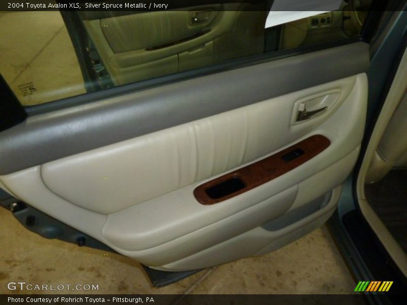 Silver Spruce Metallic / Ivory 2004 Toyota Avalon XLS