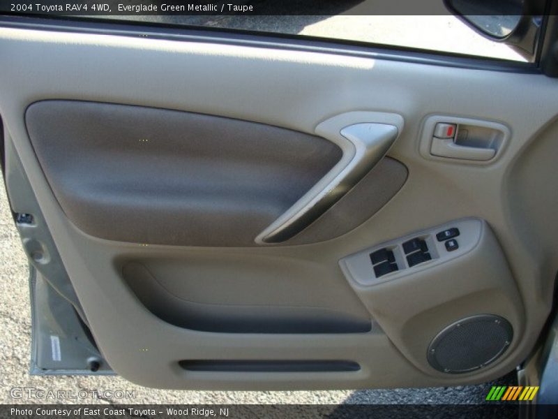 Everglade Green Metallic / Taupe 2004 Toyota RAV4 4WD