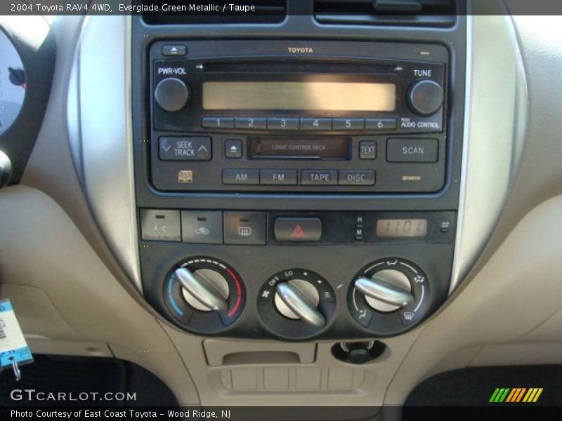 Everglade Green Metallic / Taupe 2004 Toyota RAV4 4WD
