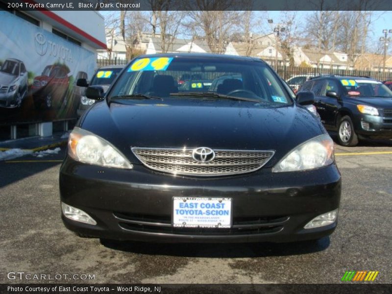 Black / Dark Charcoal 2004 Toyota Camry LE