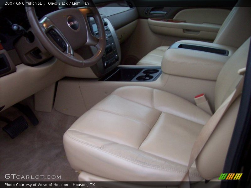 Onyx Black / Light Tan 2007 GMC Yukon SLT