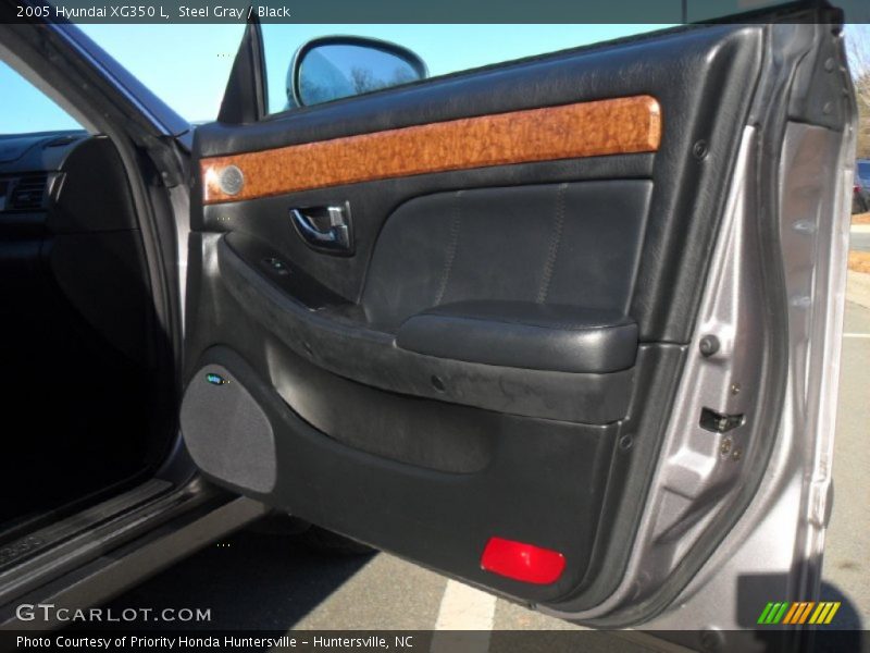Steel Gray / Black 2005 Hyundai XG350 L