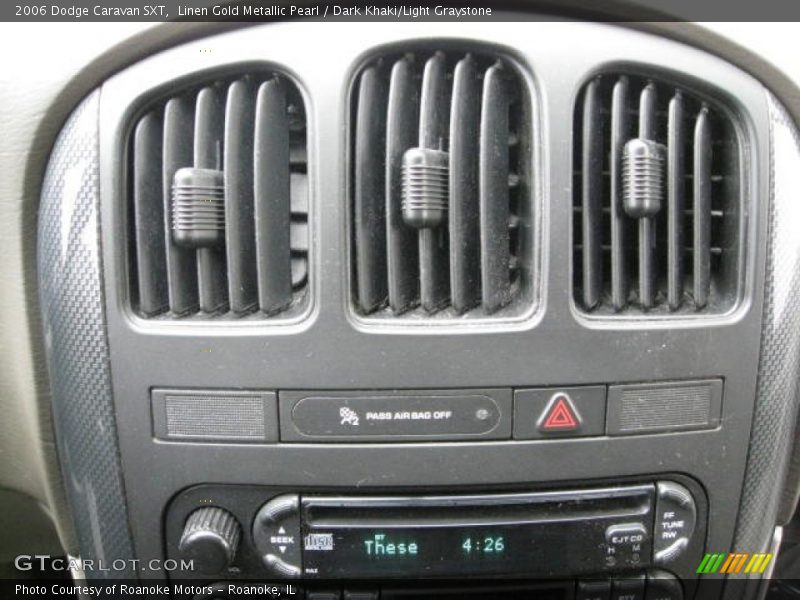 Linen Gold Metallic Pearl / Dark Khaki/Light Graystone 2006 Dodge Caravan SXT
