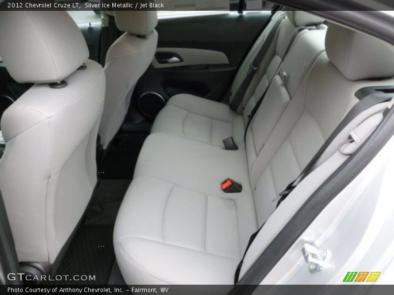 Silver Ice Metallic / Jet Black 2012 Chevrolet Cruze LT