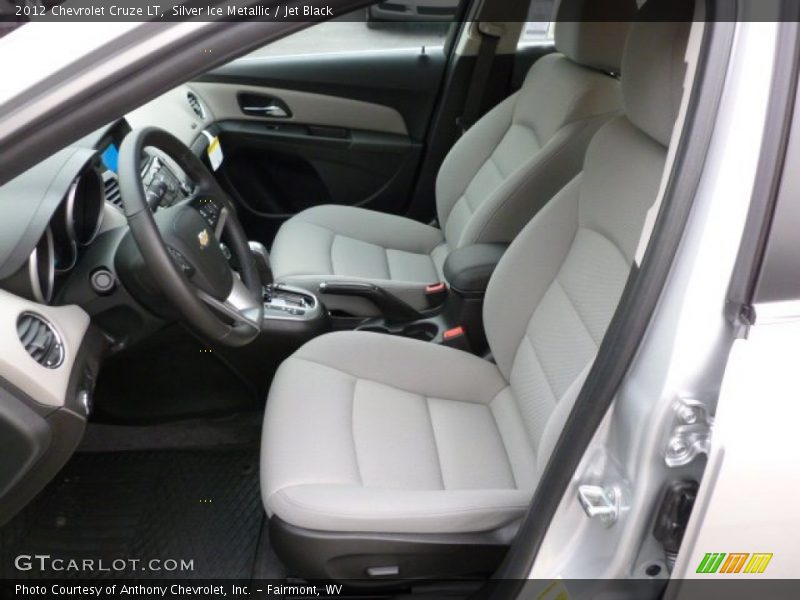 Silver Ice Metallic / Jet Black 2012 Chevrolet Cruze LT