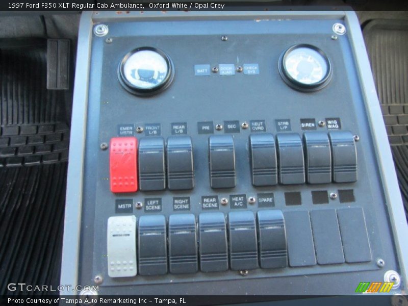 Controls of 1997 F350 XLT Regular Cab Ambulance