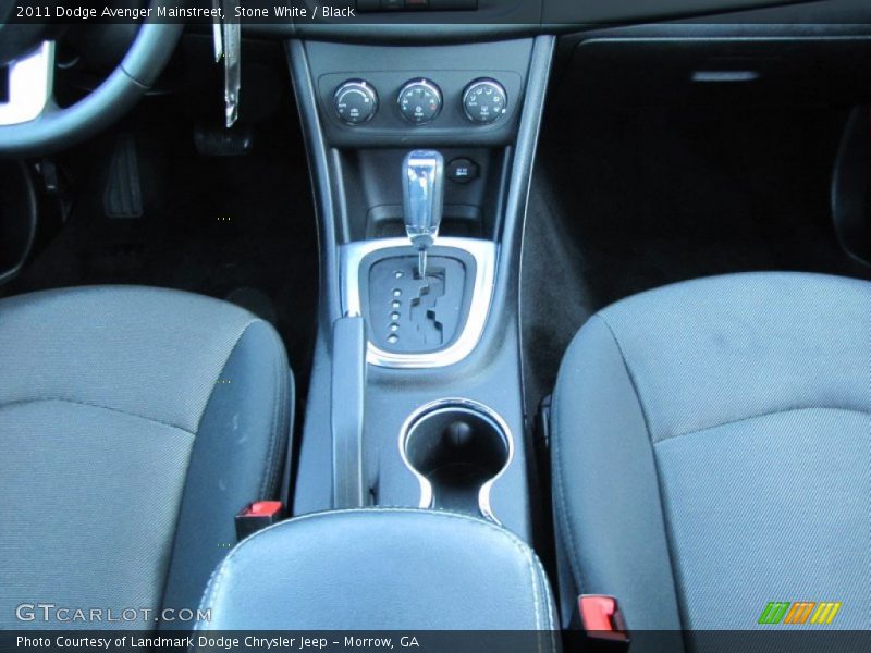 Stone White / Black 2011 Dodge Avenger Mainstreet