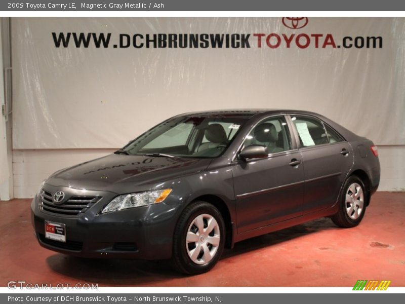 Magnetic Gray Metallic / Ash 2009 Toyota Camry LE