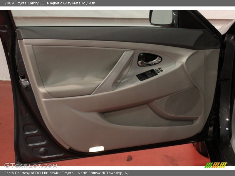 Magnetic Gray Metallic / Ash 2009 Toyota Camry LE