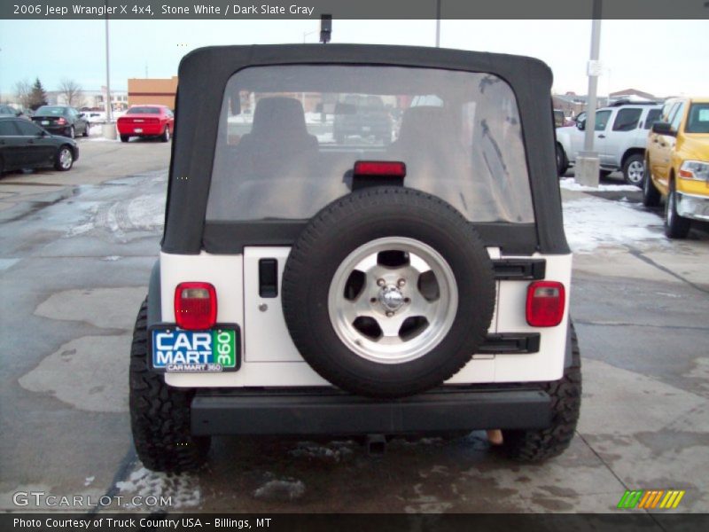 Stone White / Dark Slate Gray 2006 Jeep Wrangler X 4x4