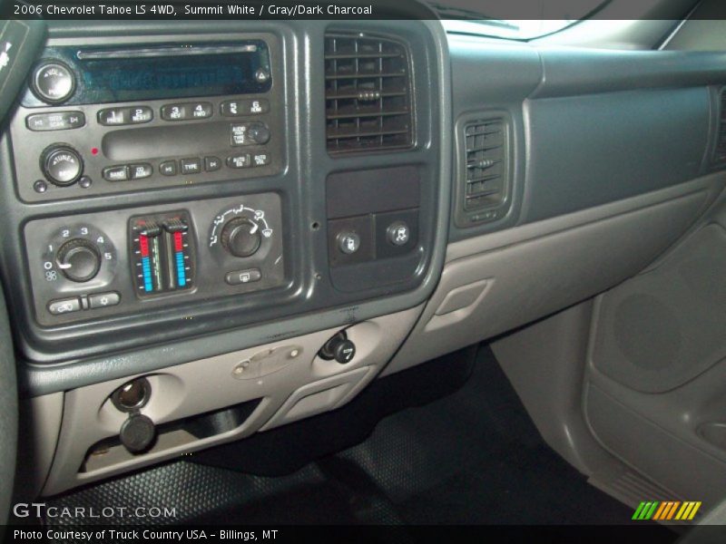 Summit White / Gray/Dark Charcoal 2006 Chevrolet Tahoe LS 4WD
