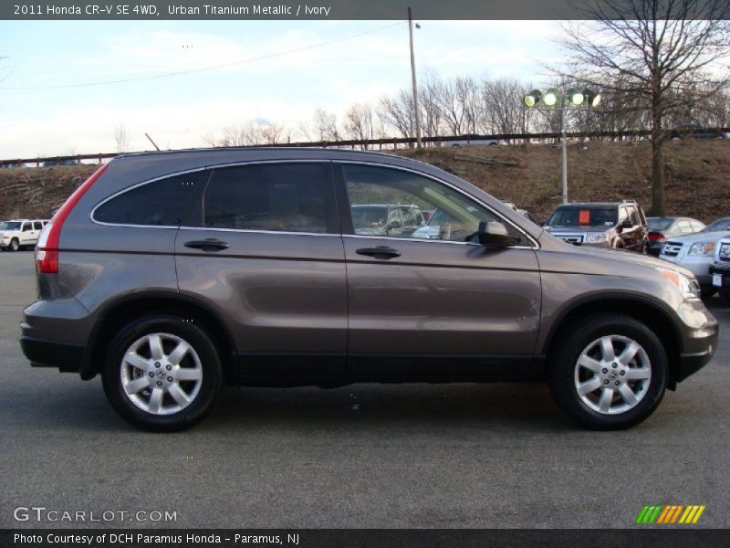 Urban Titanium Metallic / Ivory 2011 Honda CR-V SE 4WD