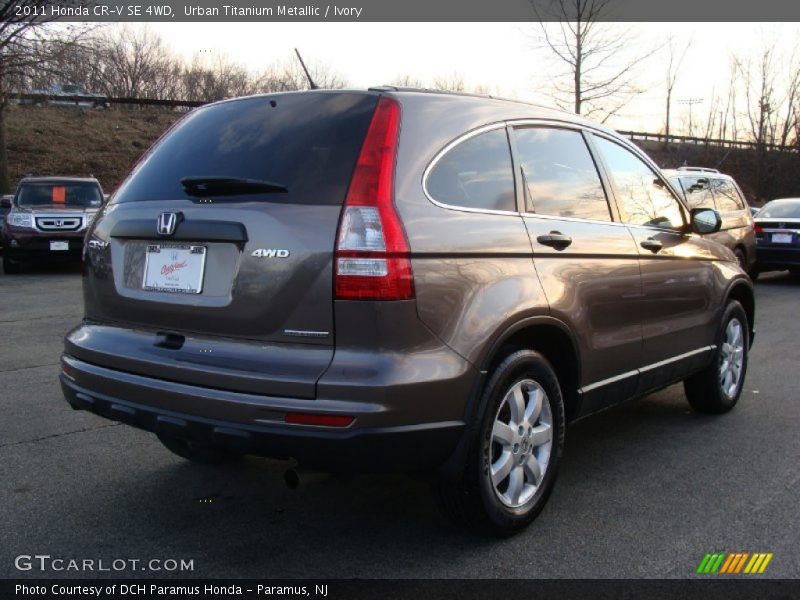 Urban Titanium Metallic / Ivory 2011 Honda CR-V SE 4WD
