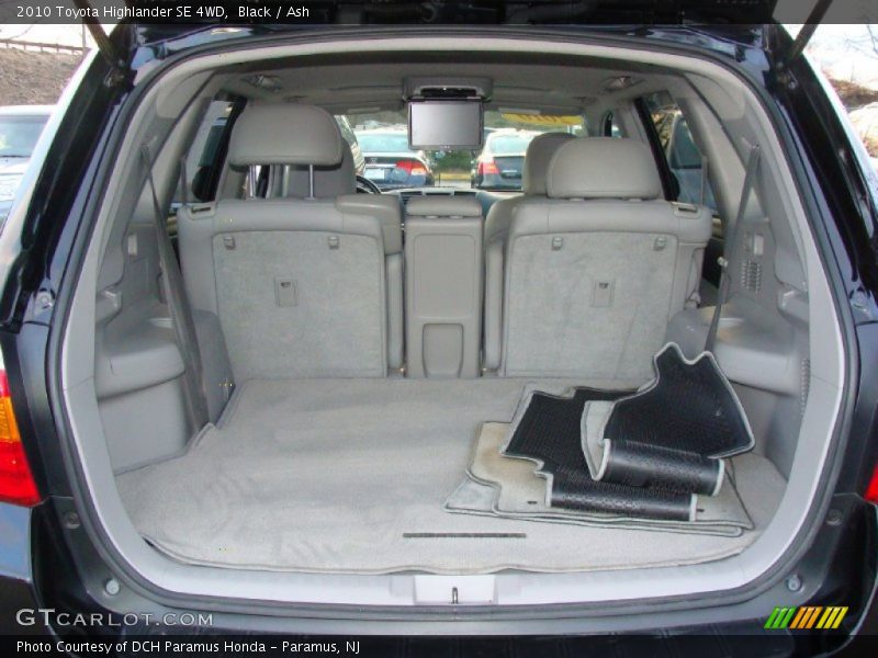 Black / Ash 2010 Toyota Highlander SE 4WD