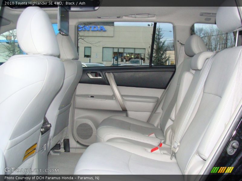 Black / Ash 2010 Toyota Highlander SE 4WD