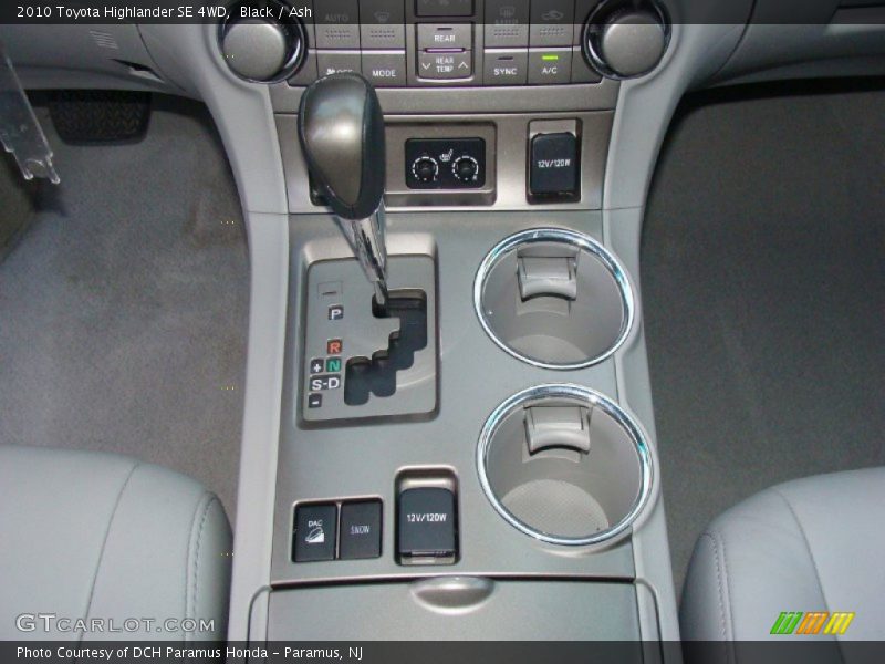 Black / Ash 2010 Toyota Highlander SE 4WD