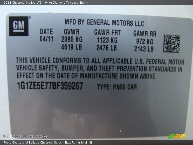 White Diamond Tricoat / Ebony 2011 Chevrolet Malibu LTZ