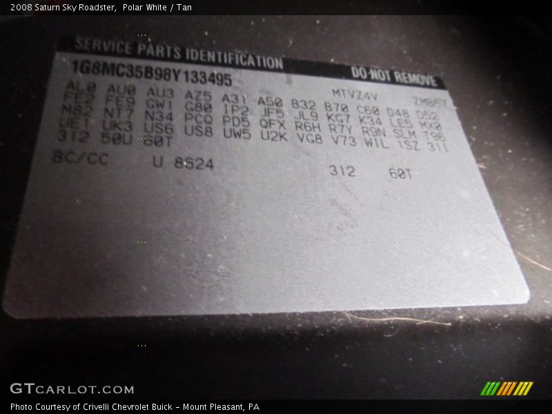 Polar White / Tan 2008 Saturn Sky Roadster