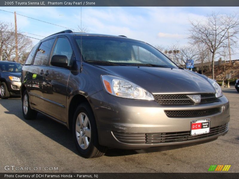 Phantom Gray Pearl / Stone 2005 Toyota Sienna LE