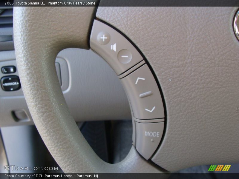 Phantom Gray Pearl / Stone 2005 Toyota Sienna LE