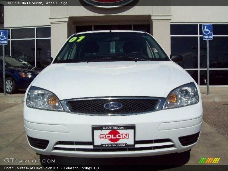 White / Beige 2007 Kia Rio LX Sedan