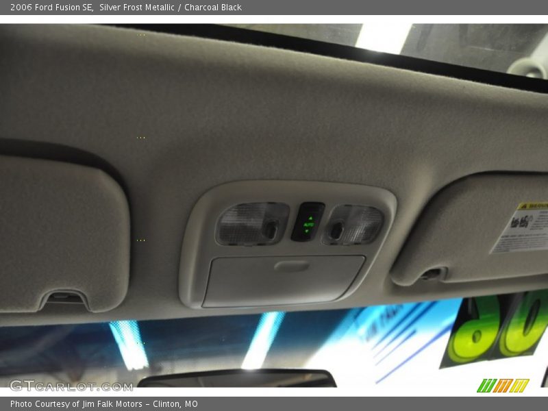 Silver Frost Metallic / Charcoal Black 2006 Ford Fusion SE