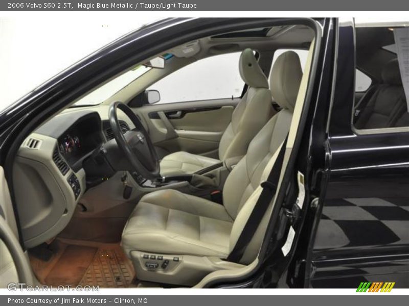 Magic Blue Metallic / Taupe/Light Taupe 2006 Volvo S60 2.5T