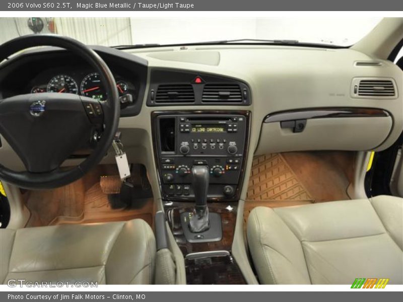 Magic Blue Metallic / Taupe/Light Taupe 2006 Volvo S60 2.5T