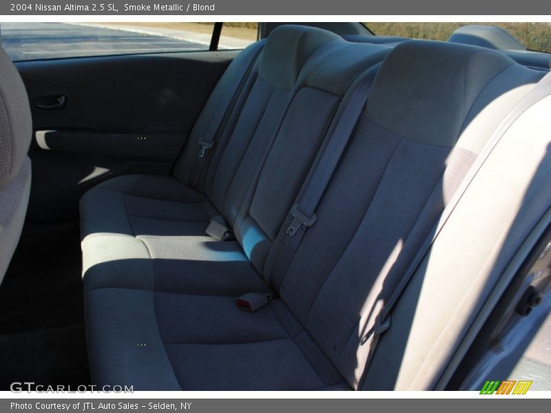 Smoke Metallic / Blond 2004 Nissan Altima 2.5 SL