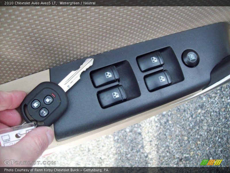 Wintergreen / Neutral 2010 Chevrolet Aveo Aveo5 LT
