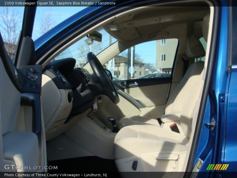 Sapphire Blue Metallic / Sandstone 2009 Volkswagen Tiguan SE