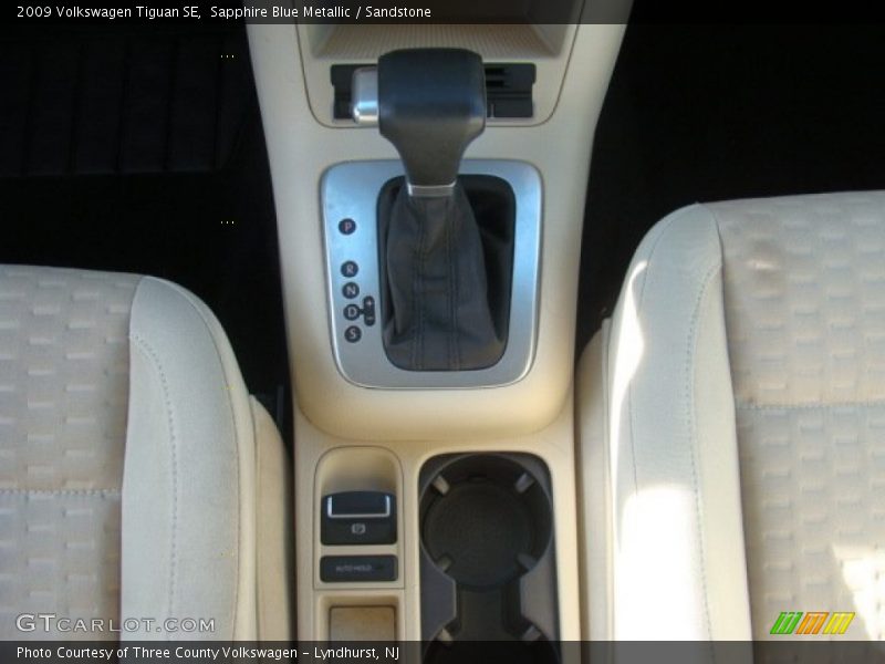 Sapphire Blue Metallic / Sandstone 2009 Volkswagen Tiguan SE
