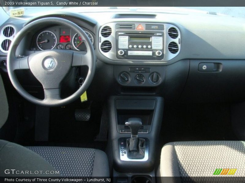 Candy White / Charcoal 2009 Volkswagen Tiguan S