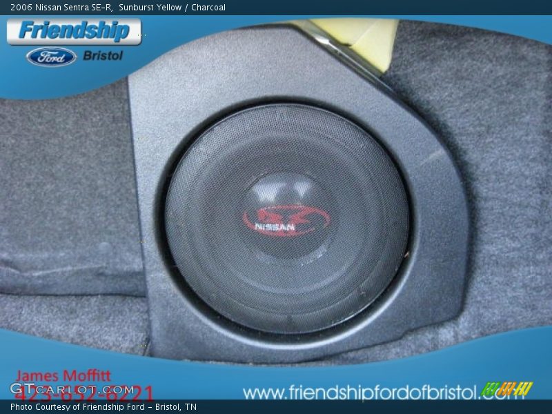 Sunburst Yellow / Charcoal 2006 Nissan Sentra SE-R