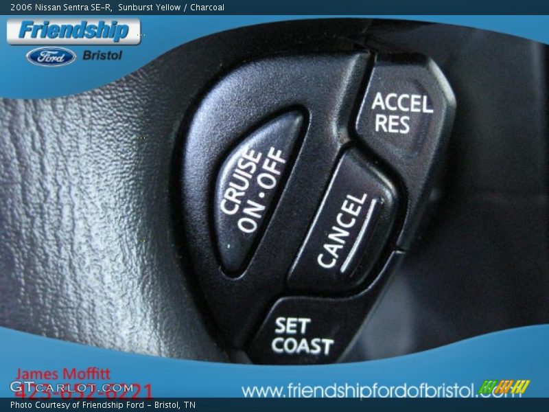 Sunburst Yellow / Charcoal 2006 Nissan Sentra SE-R