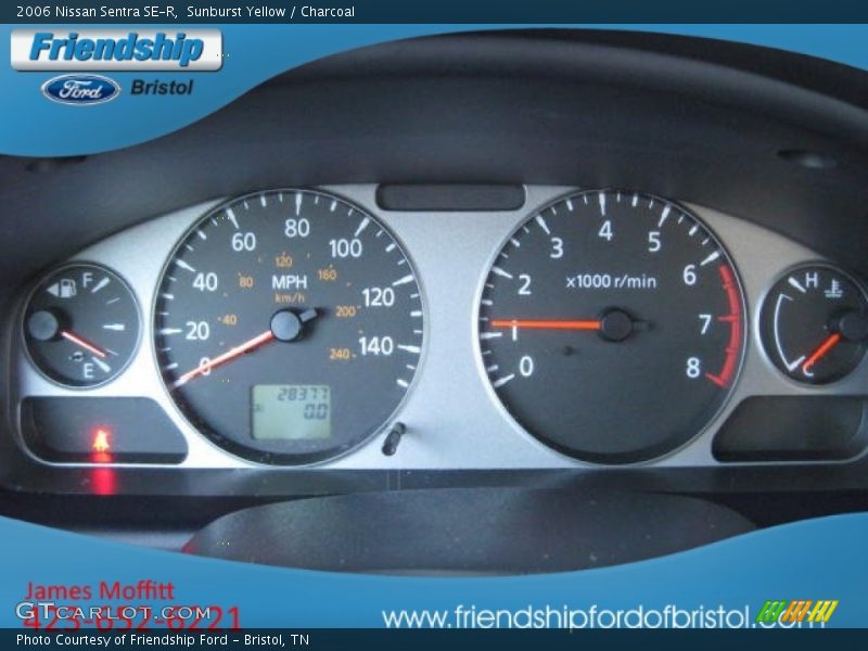 Sunburst Yellow / Charcoal 2006 Nissan Sentra SE-R