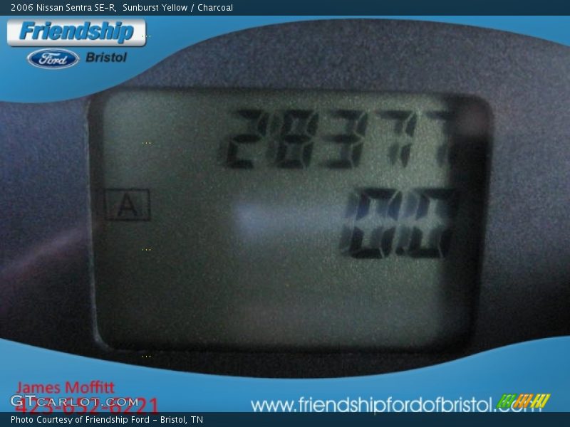 Sunburst Yellow / Charcoal 2006 Nissan Sentra SE-R