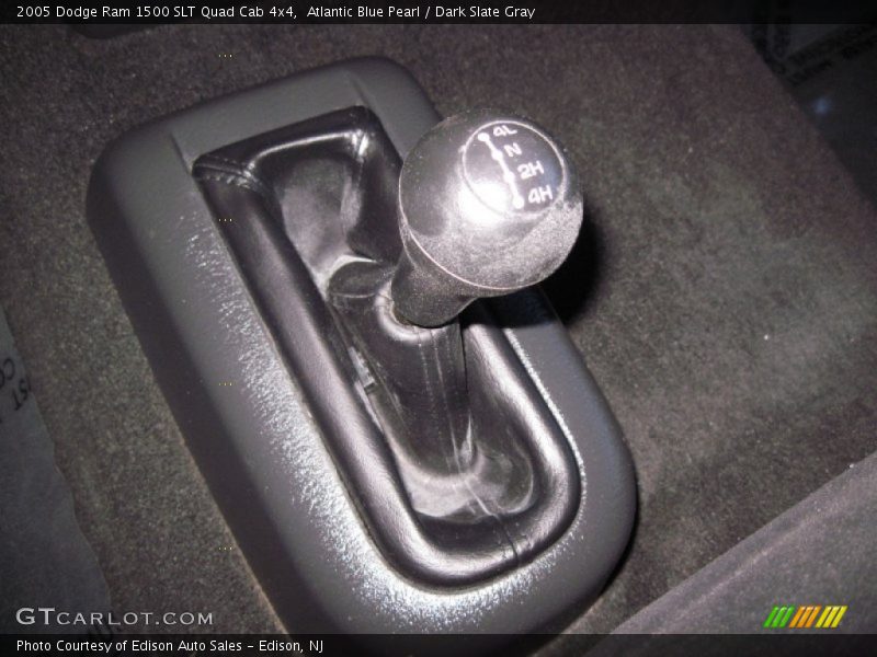 Atlantic Blue Pearl / Dark Slate Gray 2005 Dodge Ram 1500 SLT Quad Cab 4x4