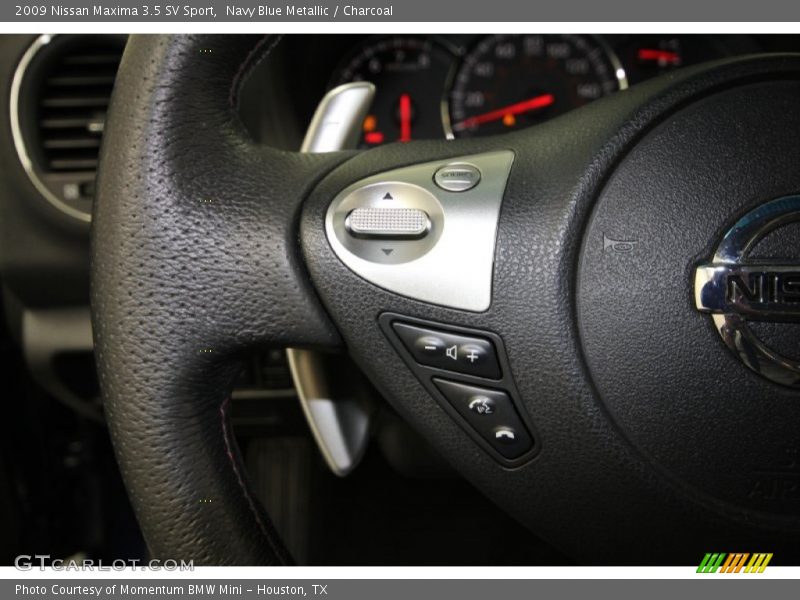 Controls of 2009 Maxima 3.5 SV Sport