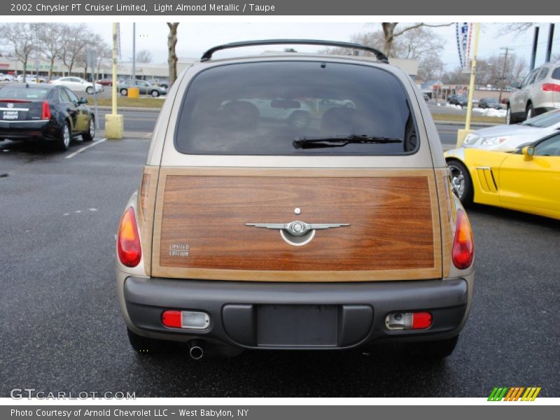 Light Almond Metallic / Taupe 2002 Chrysler PT Cruiser Limited