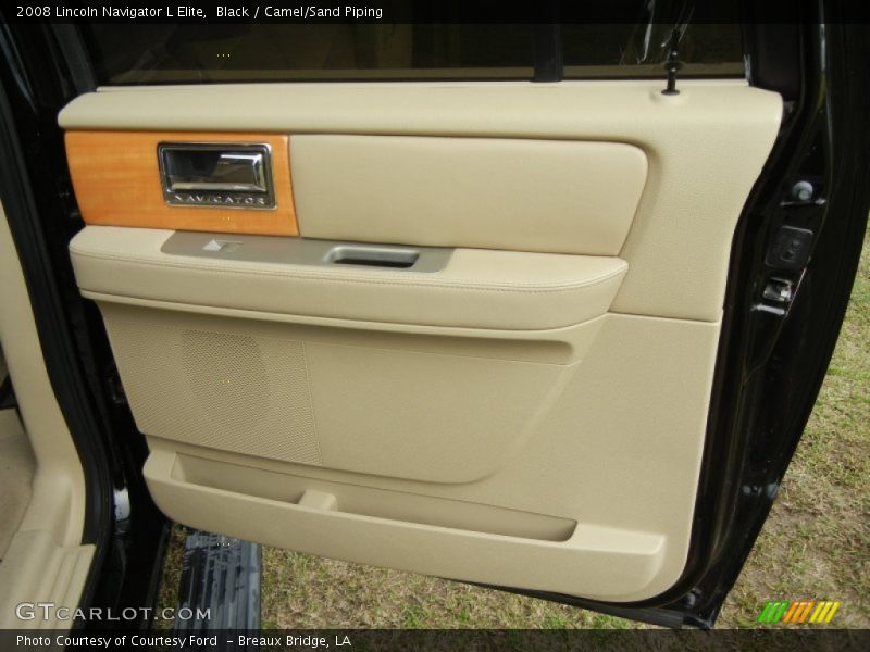 Black / Camel/Sand Piping 2008 Lincoln Navigator L Elite
