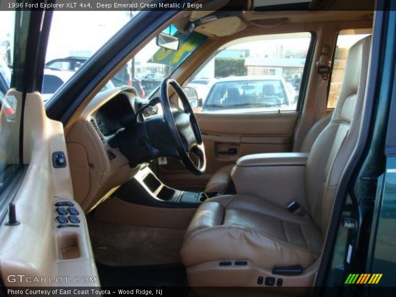 Deep Emerald Green Metallic / Beige 1996 Ford Explorer XLT 4x4