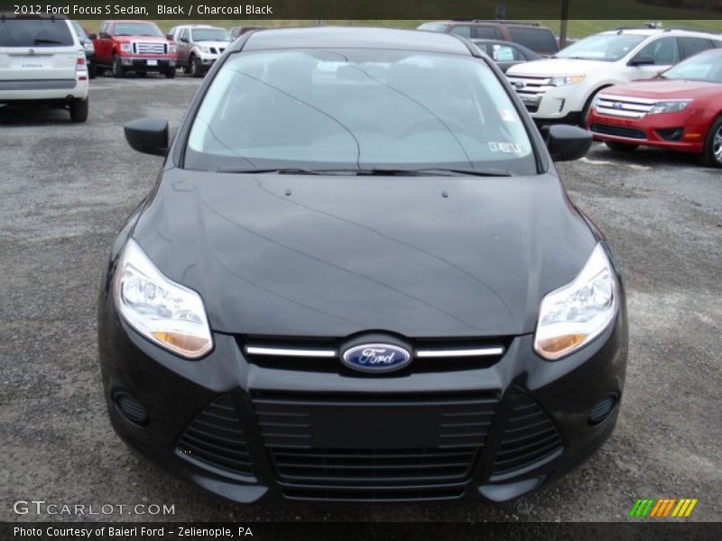 Black / Charcoal Black 2012 Ford Focus S Sedan