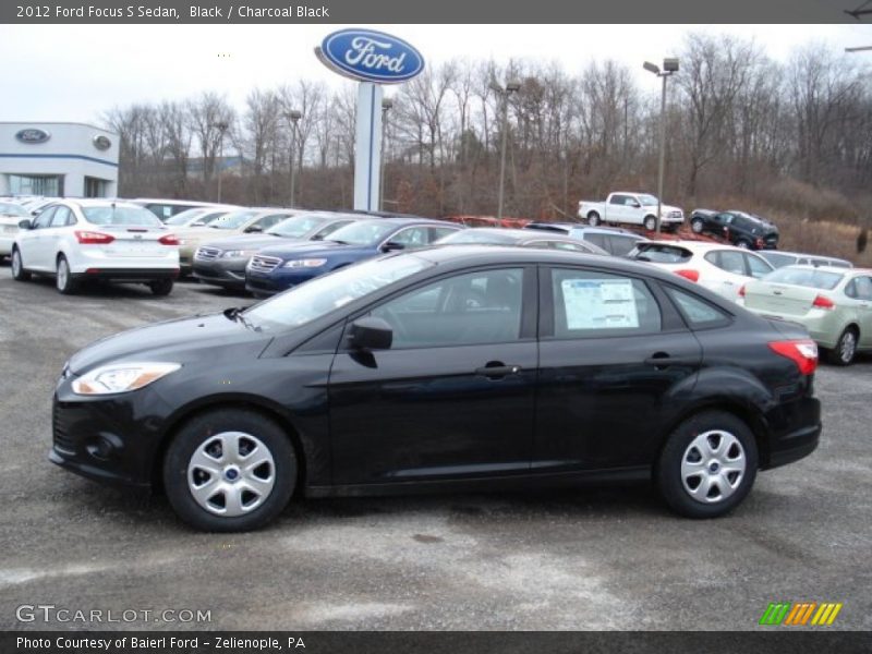 Black / Charcoal Black 2012 Ford Focus S Sedan