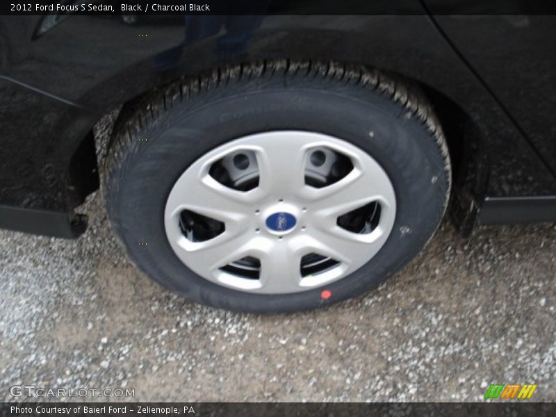 Black / Charcoal Black 2012 Ford Focus S Sedan